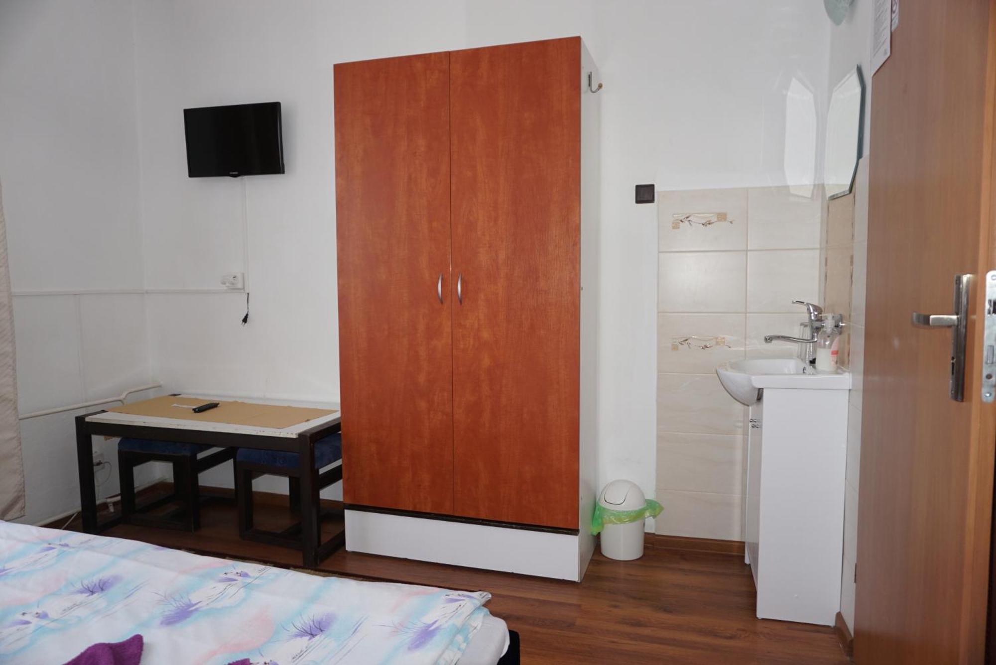 Hotel Gula Batizovce Екстериор снимка