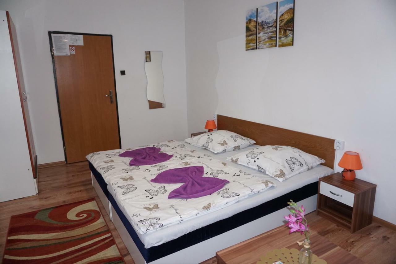 Hotel Gula Batizovce Екстериор снимка